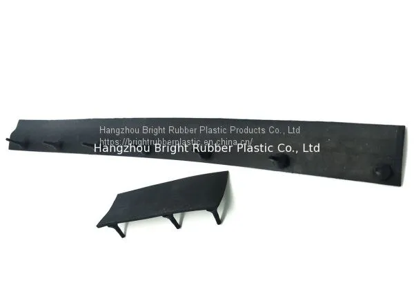 China OEM High Quality Black 60 Shore A EPDM Rubber Seal Part for Automobile photo-2