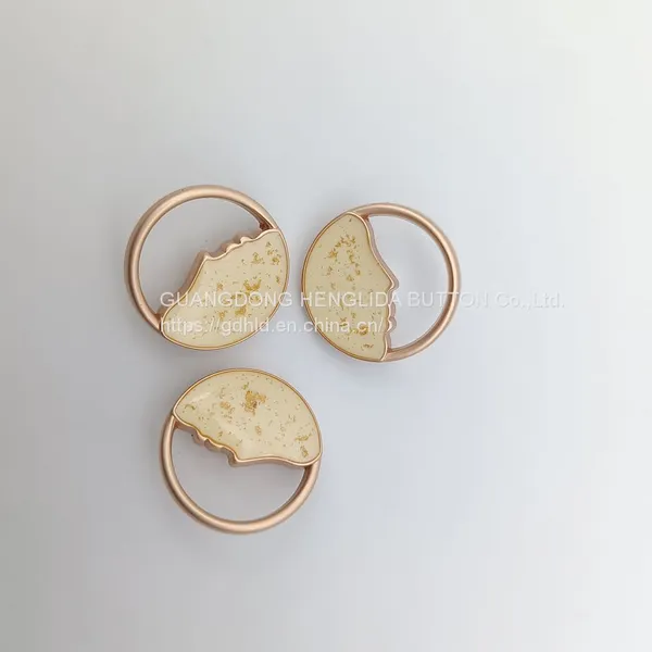 2023 Wholesale OEKO-TEX 23mm Hollowed Out Shape Gold Metal Hand Sewing Button for Clothes photo-4
