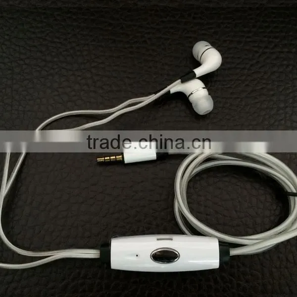 Welcomed Recharge Visible Flowing Light In-Ear Earphone/ Flat Ear Type EL Flash Glowing Earbuds