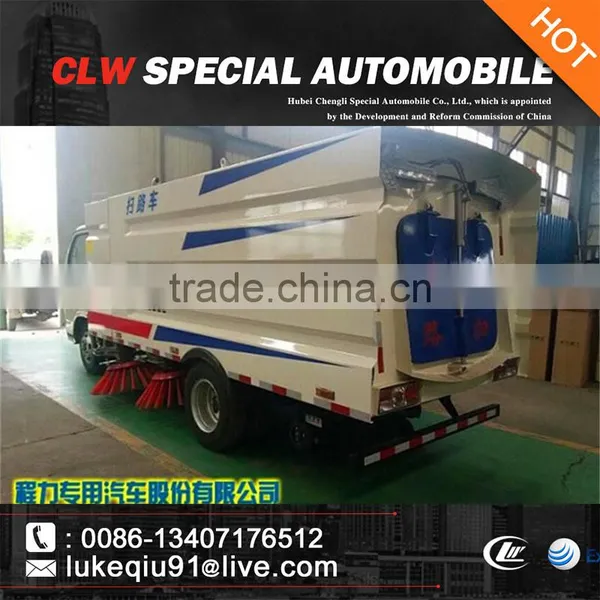 Hot Sale Dongfeng 4x2 Driveway Sweeper Truck photo-2