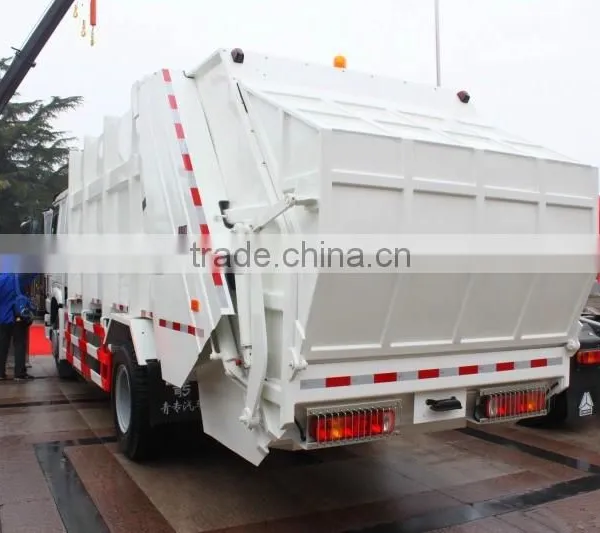 ZZ1167M4611W(H7/266/O46) SINOTRUCK HOWO 4x2 Compressed Garbage Truck photo-3