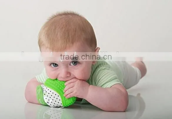 Silicone Munch Mitt photo-3