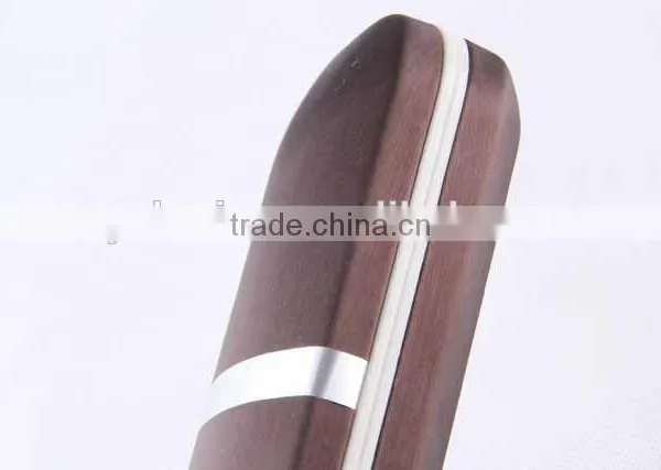 Plastic Glasses Box With Metal Strip and Magnet PU Glasses Case photo-3