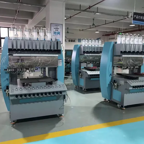 Rubber PVC Patches 2/3D Labels Making Machinery photo-5