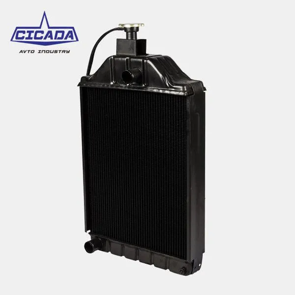 Mf240 John Deere Massey Ferguson Ford 6610 FIAT Tractor Radiators 1695721m2 1660499m92 1672861m91 3599709m92 885579m93 885580m93 1669650m94 4997298
