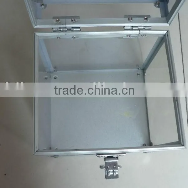 Aluminum Cosmetic Case photo-4