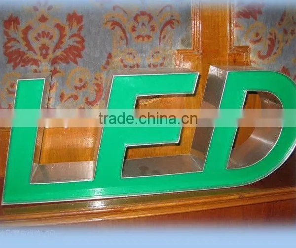 2015 500w Double-purpose Fiber Welder Channel Letter Laser Welding Machine photo-3