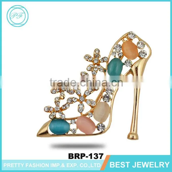 Latest Luxury Style Rhinestone Butterfly Brooch For Clothes Decoration photo-3