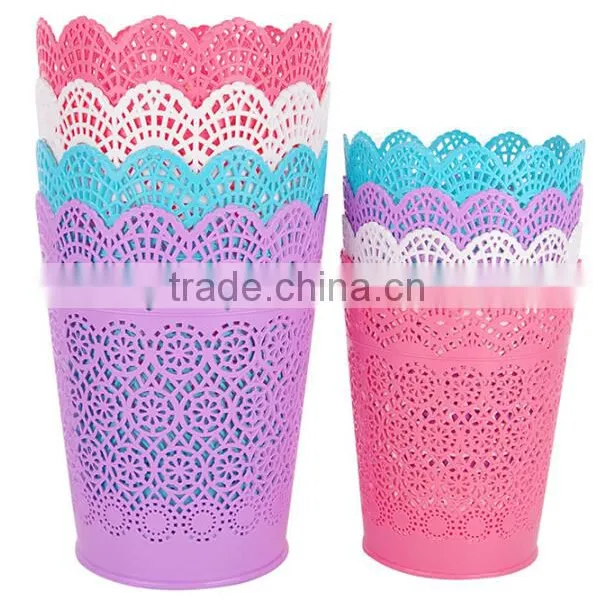 Plastic Kitchen Mini Lace Hollow Out Garage/Trash/Waste Can/Bin/Wastebasket/Storage Barrel