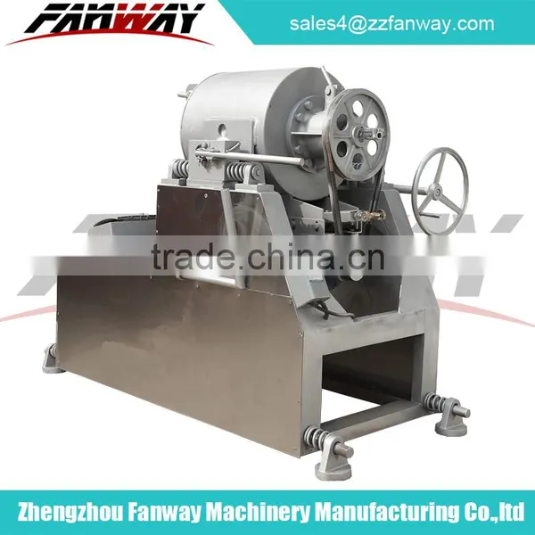 Pine nuts cracking machine / hazelnuts cracking machine