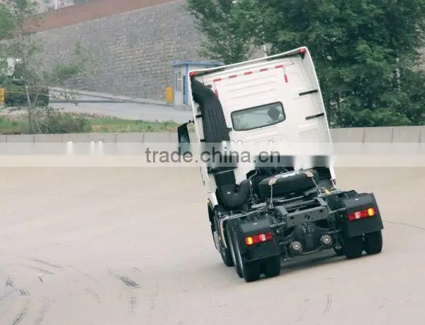 SINOTRUK HOWO T7H 6X4 430HP Euro3 RHD MAN Diesel Tractor Head Truck photo-6