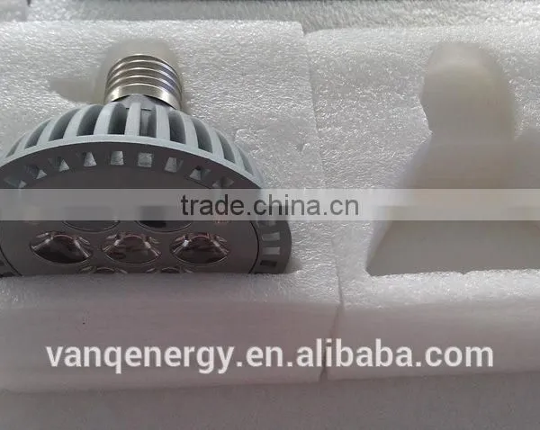 Wifi Controller LED Grow Light 18w Par Lamp For Greenhouse Project New Technolgy Smart LED Lighting photo-2
