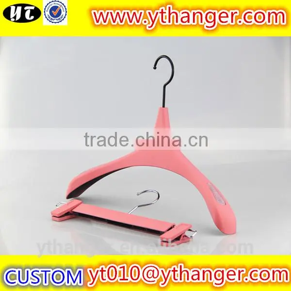 YY0487 Custom Clothing Brands White Rubber Paint Clothes Hanger photo-6