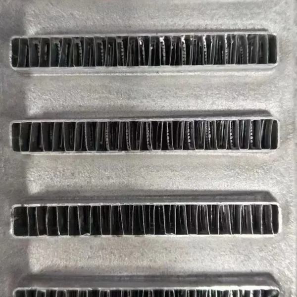 Heavy Duty Truck Intercooler Scania Mercedes-Benz DAF MAN VOLVO HOWO Truck Intercooler photo-6