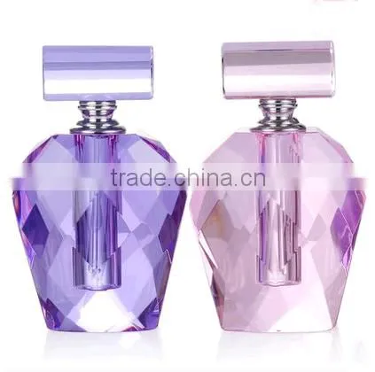 2016 Wholesale Beautiful Crystal Perfume Bottle photo-4