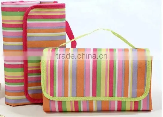 Oxford Cloth Striped Printed Folding Picnic Blanket photo-3