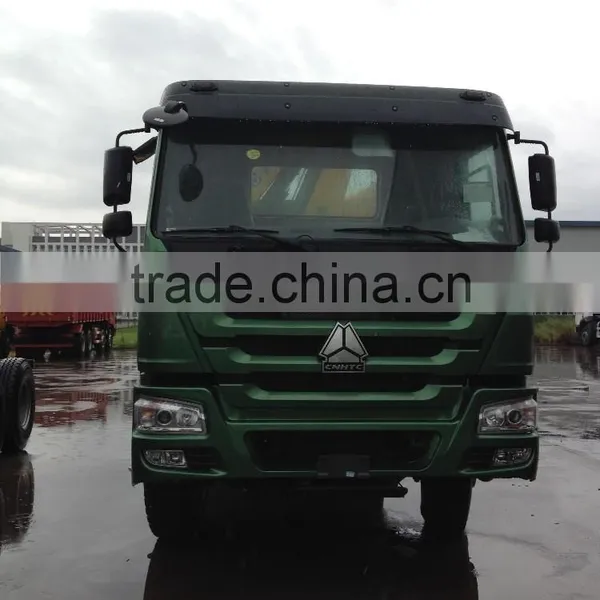 HOWO Loading 30T Sinotruk Cargo Truck With Crane photo-2