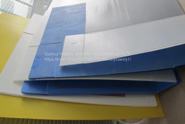 Edge Folding Ultrasonic Welding Corrugated Plastic Box Welding Machine photo-3