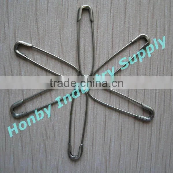 Silver coilless U shaped safety pin for needlework