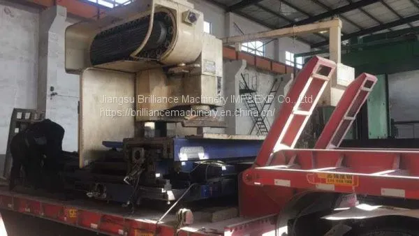 Doosan MILLAC-80V Vertical Machining Center photo-3
