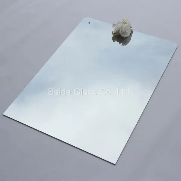 Customized 2mm Thickness Bright Silver Reflective Dialectric Mirror Glass