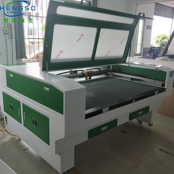 New UV Laser Cutting and Engraving Machine for Acrylic photo-3