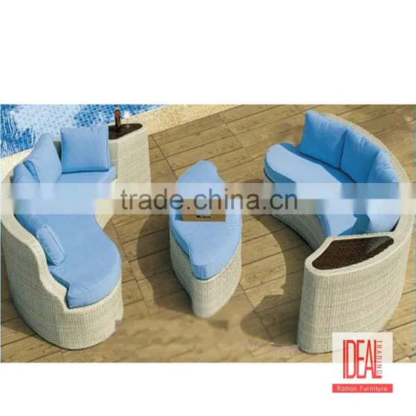 Luxury Round Rattan Outdoor Sofa Set and Wicker Garden Furniture Set photo-5