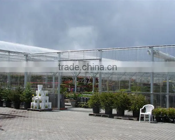Flat Roof Greenhouse