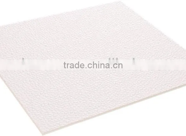Greenhouse Polycarbonate Solid Embossed Sheet (Pearly RED) photo-3