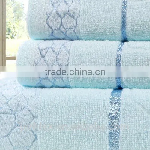 Custom Terry Plain Hotel Towel Set photo-2