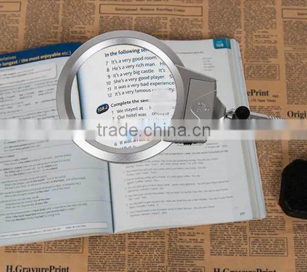 Metal Desktop Magnifying Glasses WITH 2 Led Lights photo-2