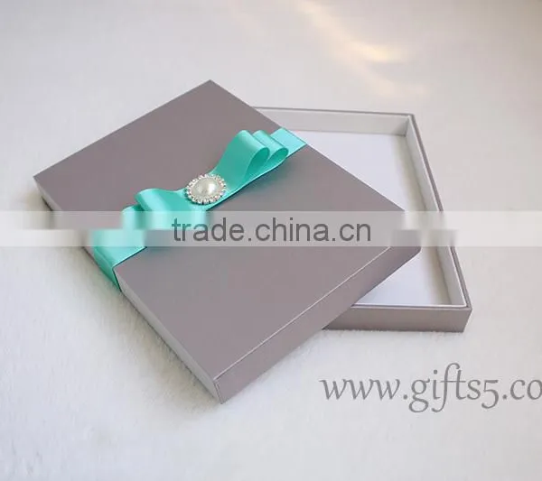 Luxury Wedding Invitation Boxes With Pearl Ribbon photo-5