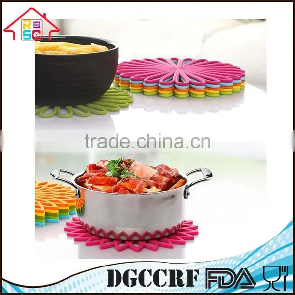 NBRSC Flexible Durable Non Slip Silicone Multi-Use Flower Trivet Pot Holder Mat Set of 3 photo-2