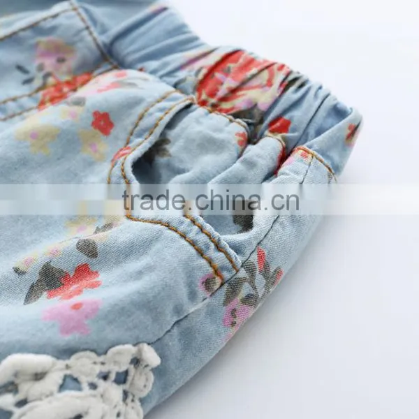Wholesale Fashion Korean Denim Shorts 2016 New Summer Girl Short Jeans Lovely Little Girl Rose Printed Jeans photo-2