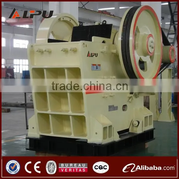 ISO BV CE Certified Factory Price Diesel Engine Jaw Crusher photo-6