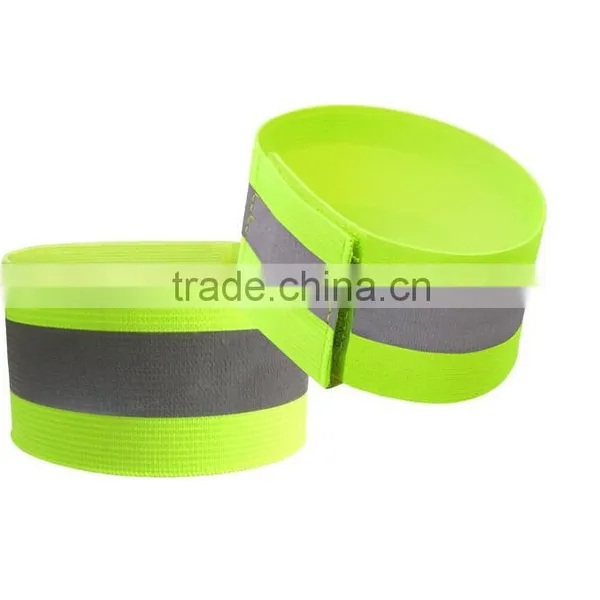High Visibility Green Hook and Loop Elastic Band Reflective Arm Band photo-3