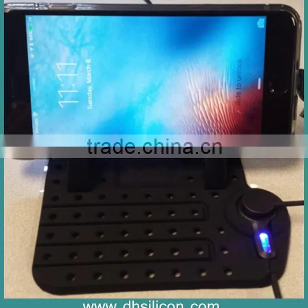 Innovative Vehicle Car Mobile Holder for Charging