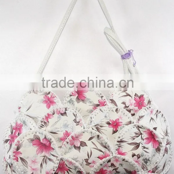 Top Fashional Ladies Leather Bag 2016 Autumn Winter Collection More Creative