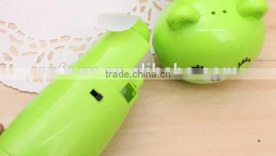 Lovely Design Cartoon Mini Electric Water Spary Fan photo-5