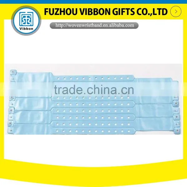 2016 New Design Promotional Pvc Wristbands for Events photo-6