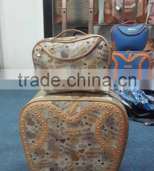 Newest Apple Shape Trolley Bag /toilet Bag photo-2