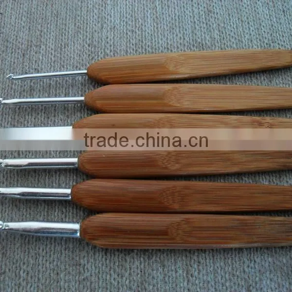 Factory Aluminum Crochet Hooks With Bamboo Handle photo-2