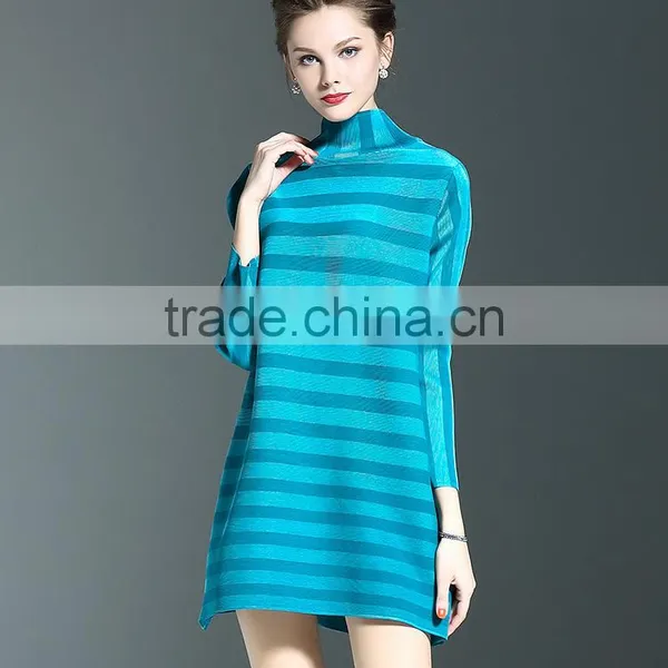 Spring Models Lady Casual Clothing Stripped Turtleneck Crinkled Dress photo-3