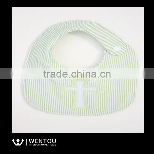 New Arrival Embroidered Seersucker Disposable Baby Bib photo-4