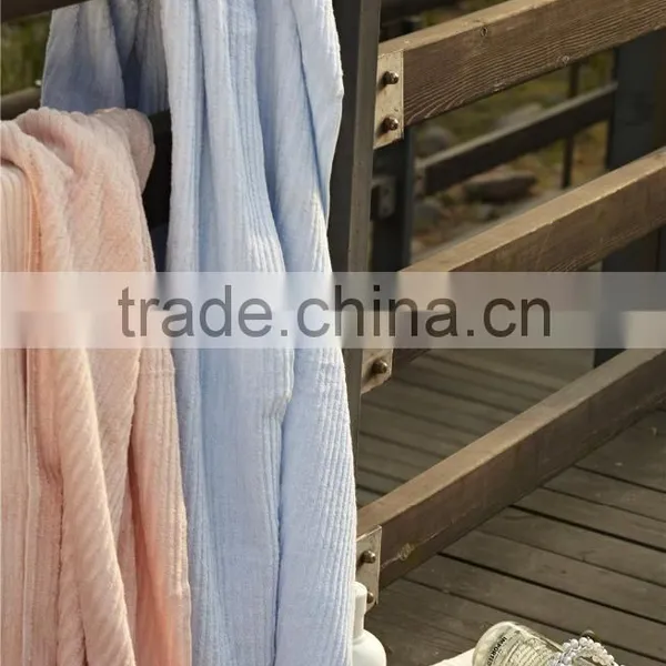 Wholesale High Quality Cotton Terry Piano Key Jacquard Bath Towel photo-5