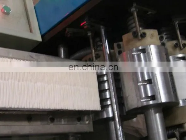 High Speed Mini Handkerchief Paper Folding Machine photo-5
