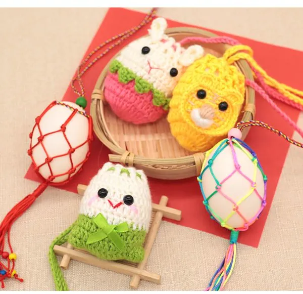 Set of Cute and Colorful Easter Egg and Pocket photo-3