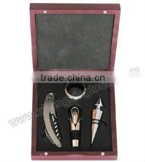 Wine Accessories Gift Set With Wine Opener, Wine Stopper