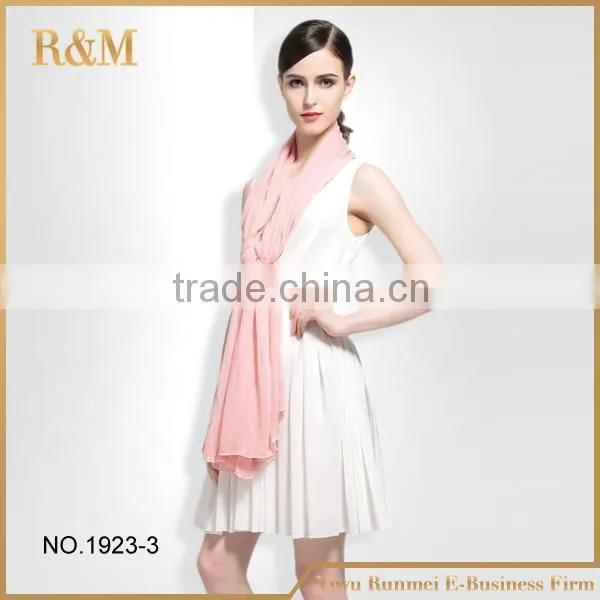 Wholesale Female Solid Color Spring Linen and Cotton Shawl photo-3