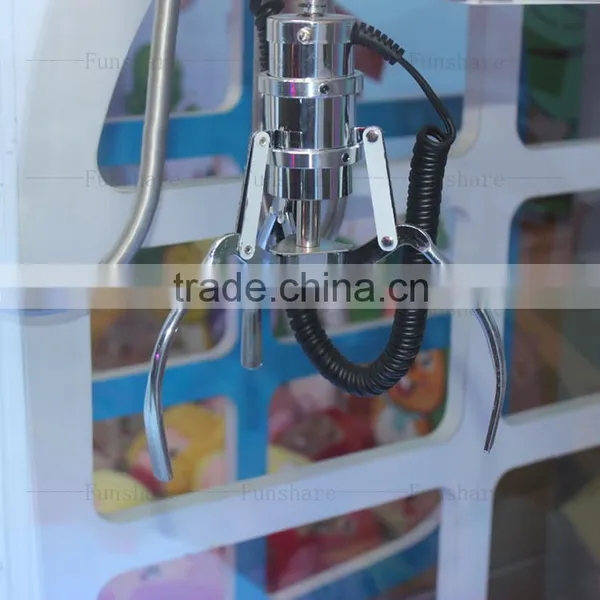 Funshare 2015 Catching Toy Game Machine Deluxe Toy Crane Game Machine Chiildren Game Machine For Amusement Park photo-6